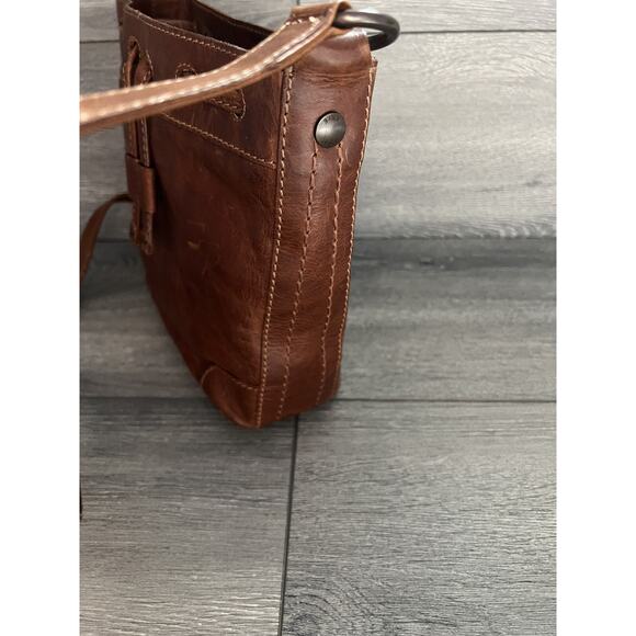 Frye Leather Melissa Drawstring Bucket Bag Cognac color B000498 - Picture 4 of 7